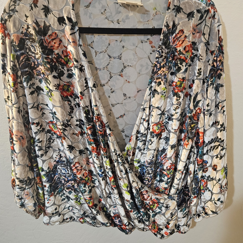 Anthropologie Maeve Multicolor Floral V-Neck Blouse